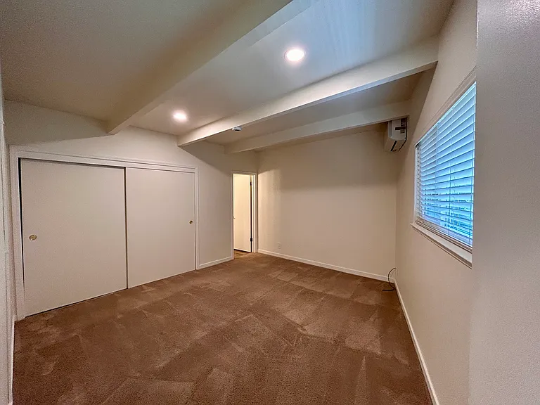 3543-3559 Wildwood Ln #3548 — Photo 10