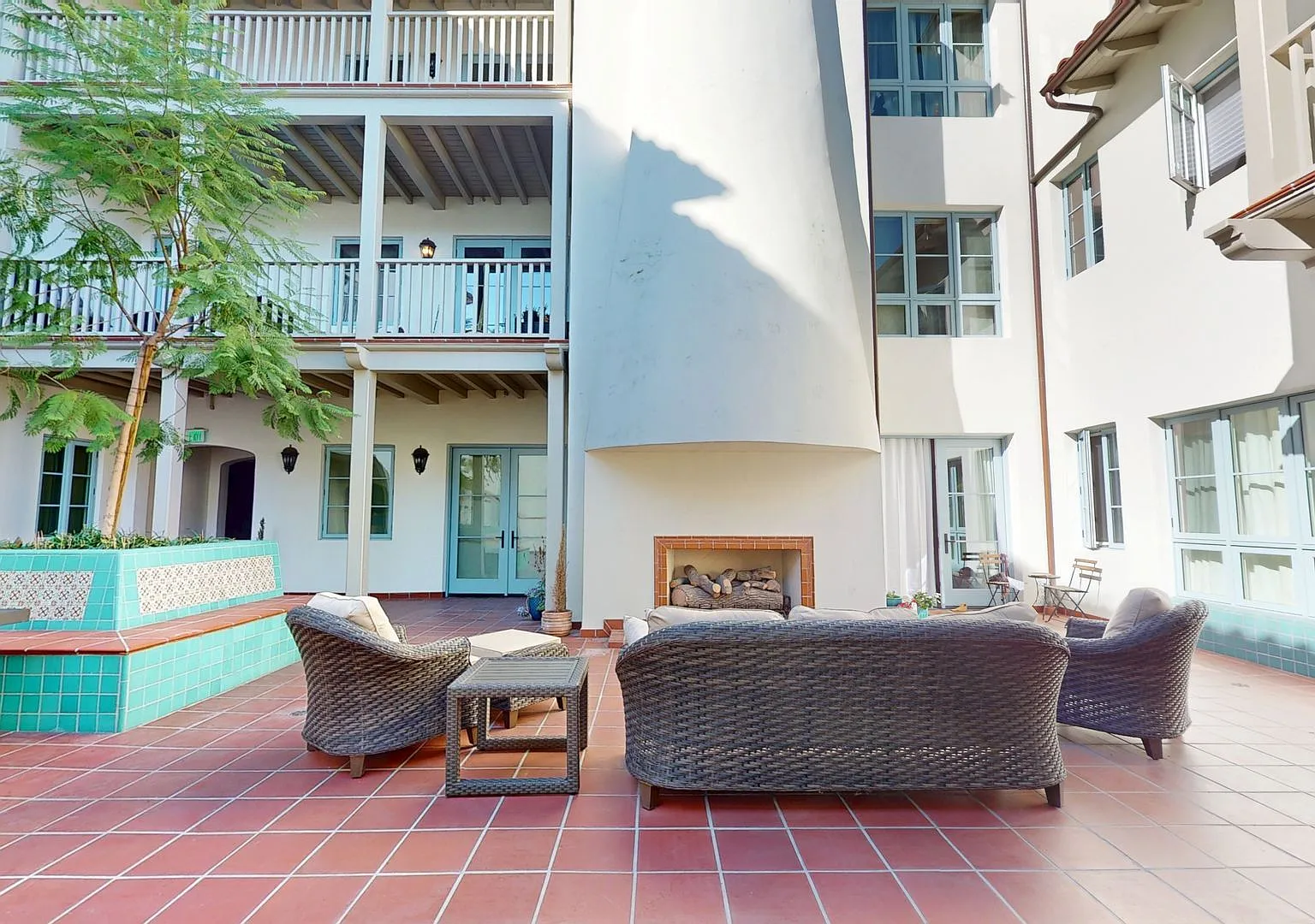 Parkview Pasadena Apartments - Luxury apartments in the Playhouse District — Photo 4