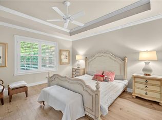 4822 Europa DR, NAPLES, FL 34105