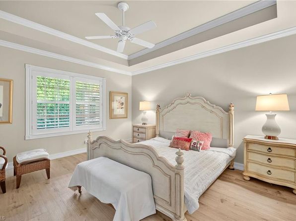4822 Europa DR, NAPLES, FL 34105