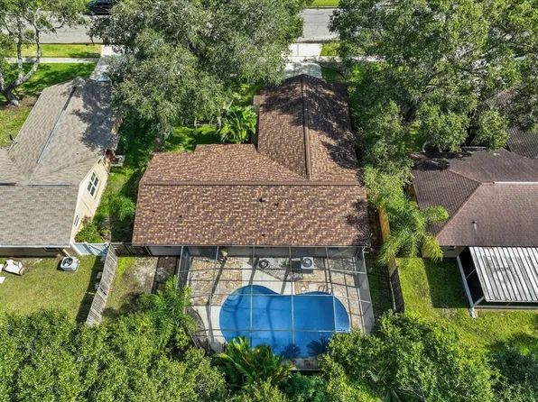 2233 Elizabeth Dr, Brandon, FL 33510