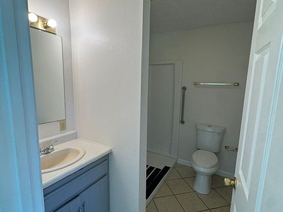 4th image of 3222 Craigs Chapel Rd