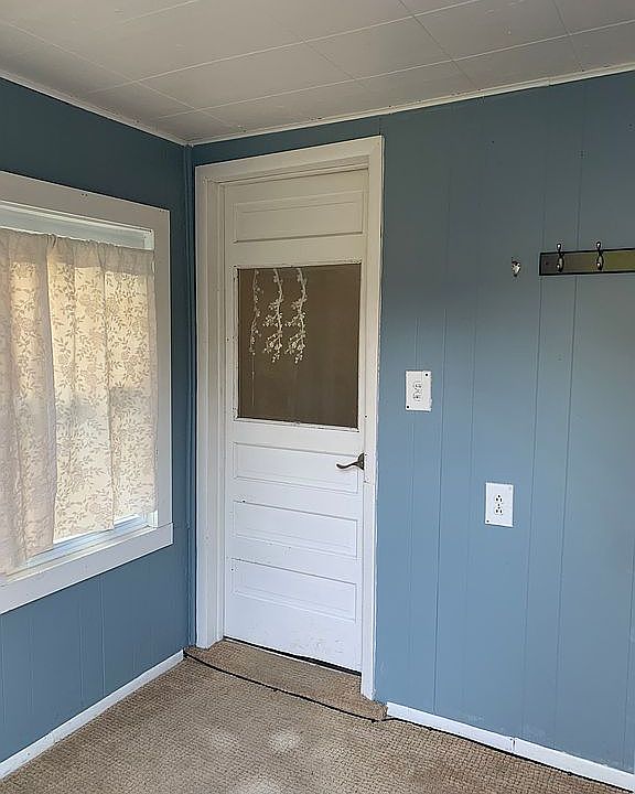1st image of 2657 Dean Dr