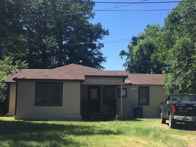 1st image of 1415 Dudley Dr