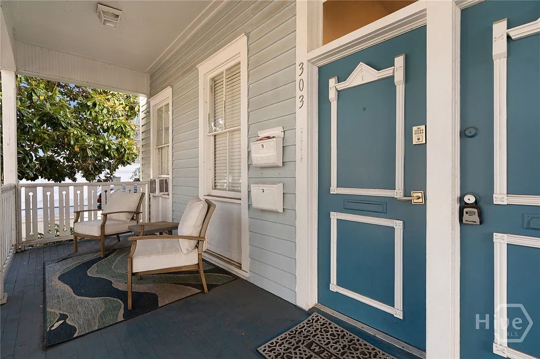 303 W Park Ave — Photo 4