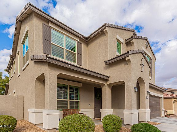 4th image of 42256 W LUCERA Lane