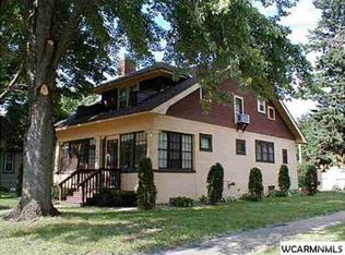 710 2nd Ave SW, Wells, MN 56097