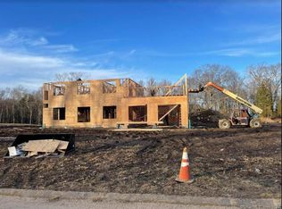 20 Ridgewood Club Rd, Prospect, CT 06712