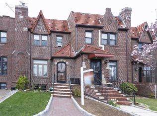 2844 Utopia Pkwy, Flushing, NY 11358