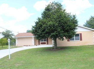 2102 Preston Cir, Chipley, FL 32428
