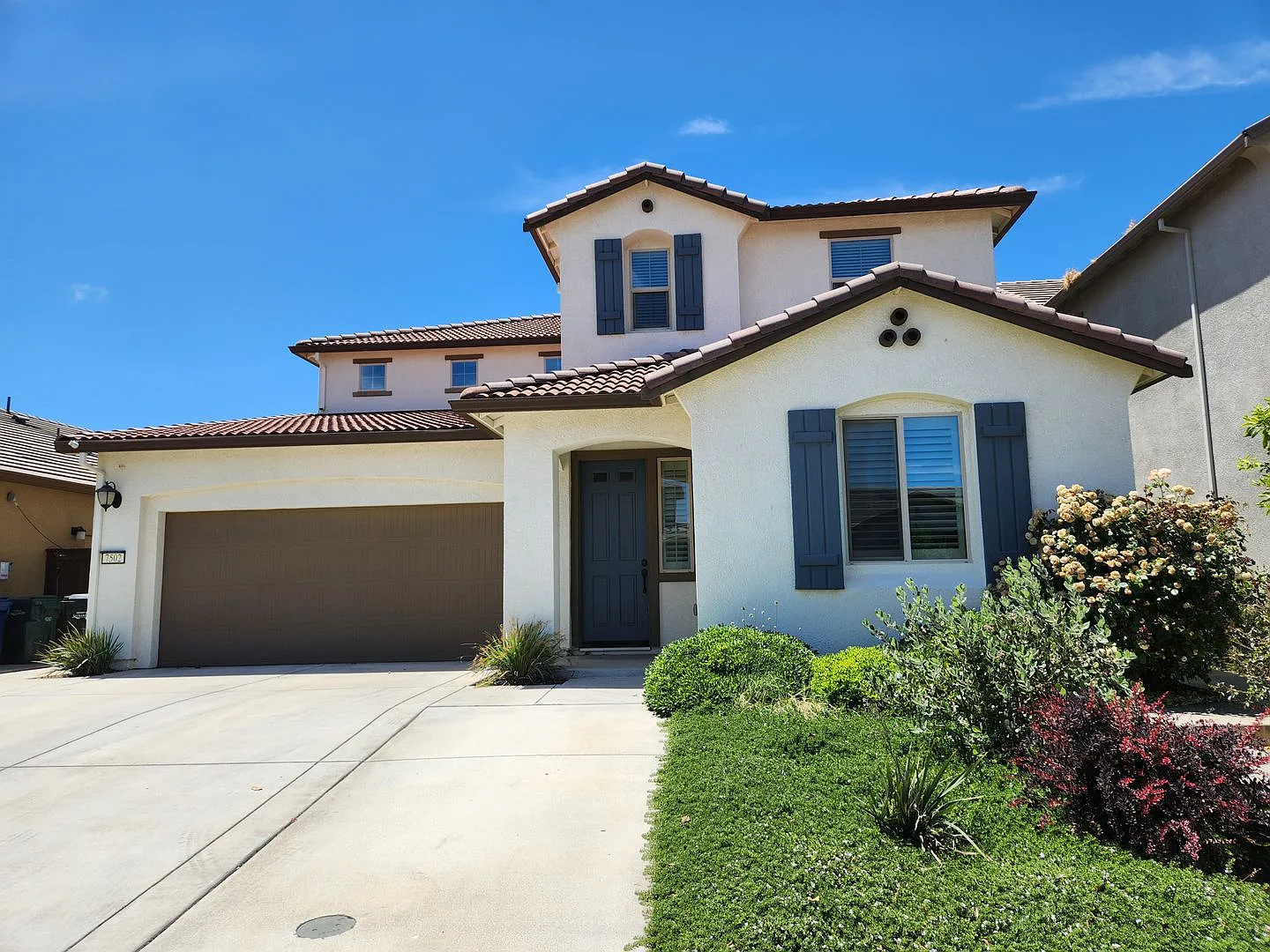 7502 Tapiro Way - Sacramento 95829 — Photo 1