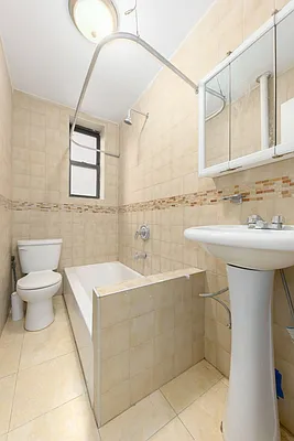 Rented by Keyo  | media 11