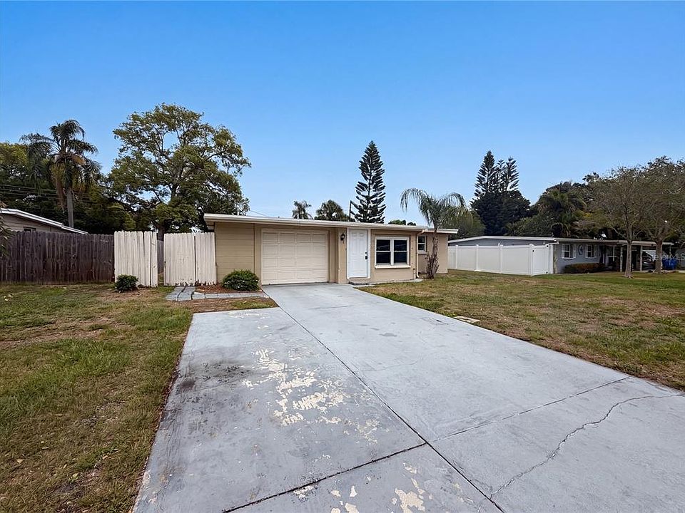 1st image of 10463 110th Ave