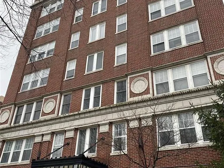 5330 Pershing Ave #606 — Photo 1