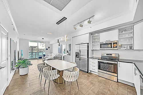 1945 S Ocean Dr #1803 Photo 1