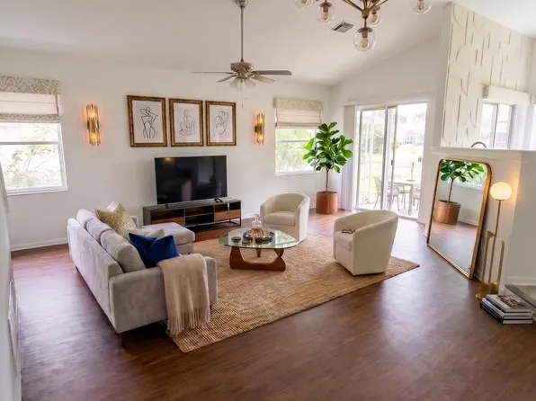 4080 Sea Grape Cir, Delray Beach, FL 33445