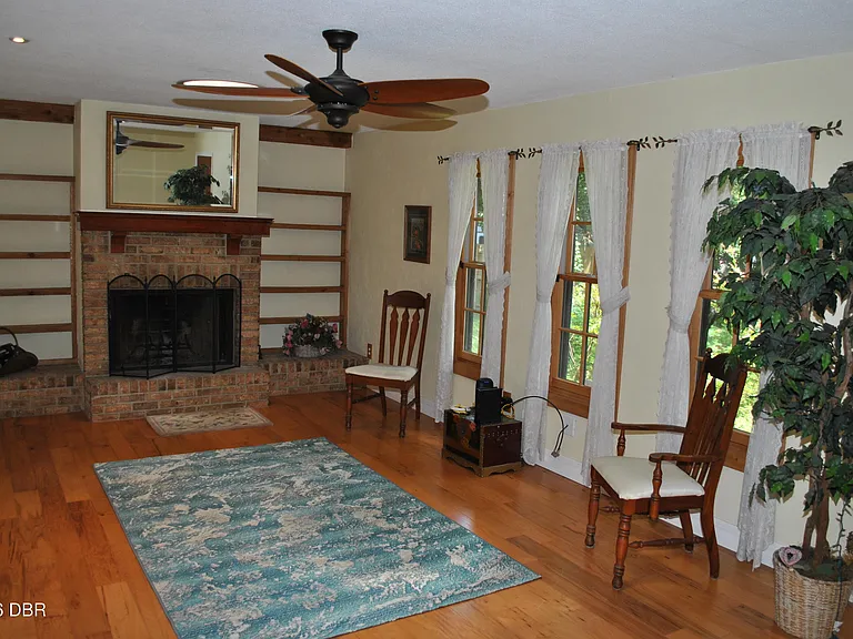 5590 Lancewood Cir S #S — Photo 6