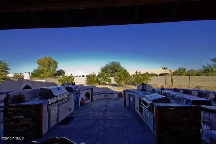 1st image of 19402 W Ramos Ln