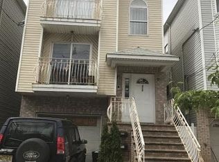 208 E Jersey St, Elizabeth, NJ 07206