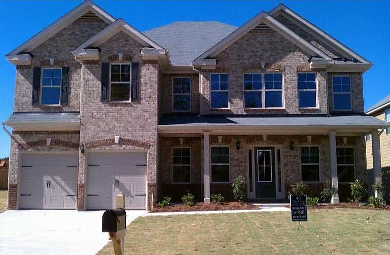 Waverly Exterior