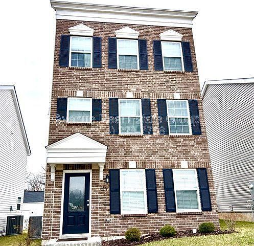 1st image of 5571 Walden Ridge Dr