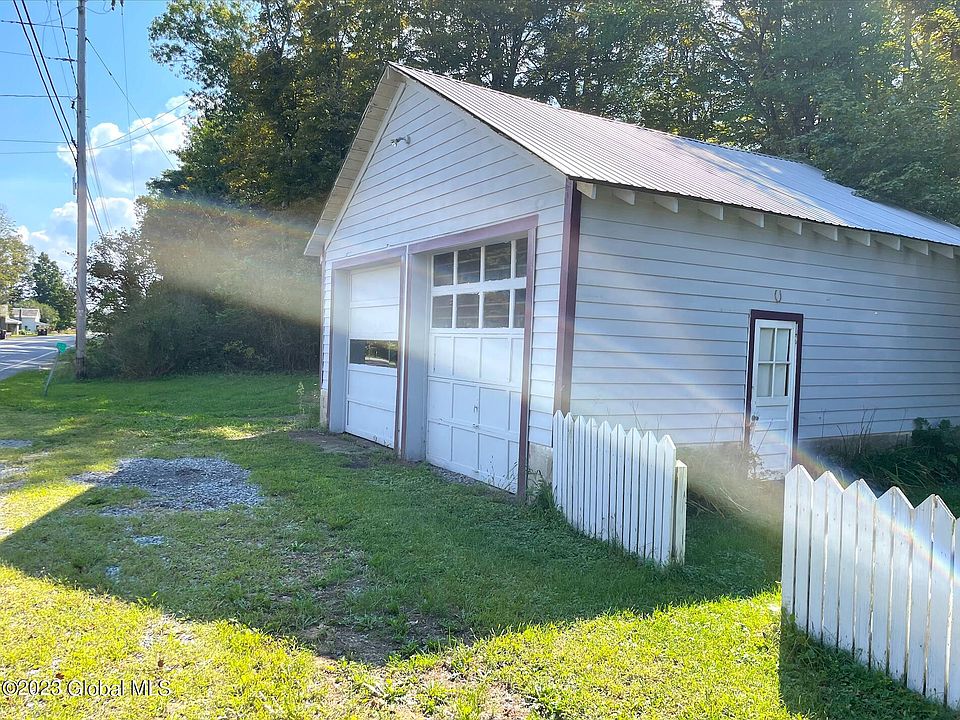 621 County Route 49, Cossayuna, NY 12823 Zillow