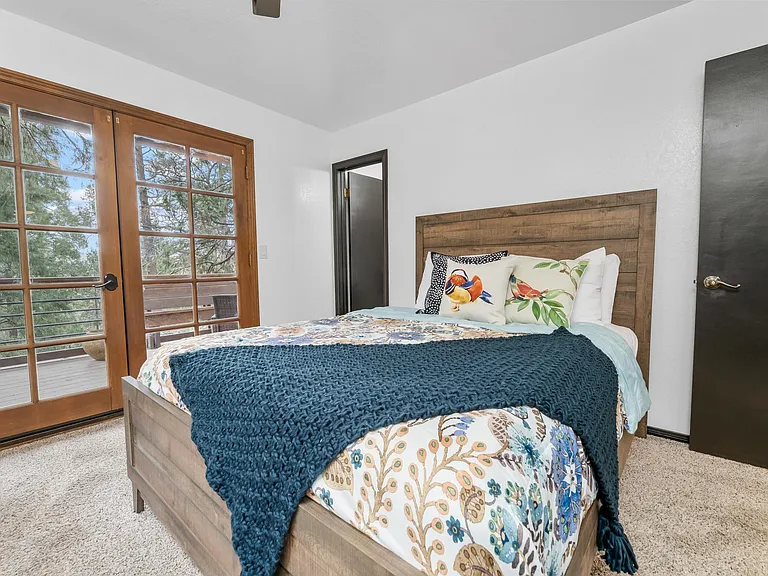 24166 Cresta Dr — Photo 21