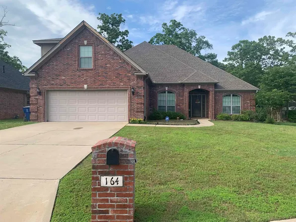 164 Marseille Dr, Maumelle, AR 72113