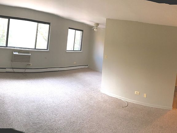5th image of 5420 N Kenmore Ave APT 504