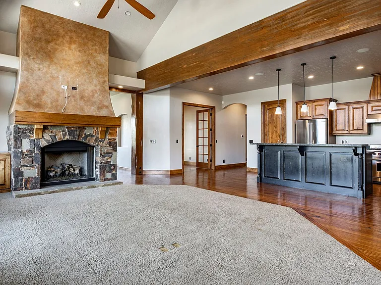 4368 W Jeremy Woods Dr — Photo 3