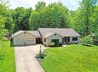 4955 Turkey Run Rd, Vienna, OH 44473