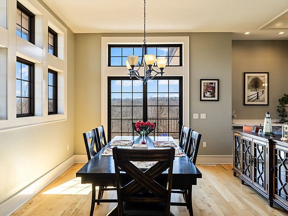5th image of 730 Country Side Ln