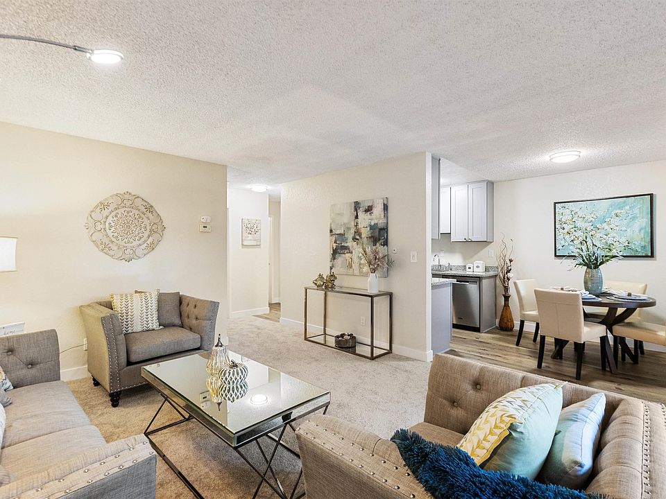 1st image of 2131 Northwood Cir Unit D