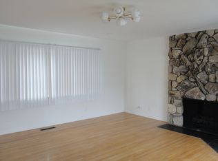 5446 W 57th St, Los Angeles, CA 90056