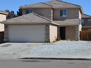 15069 Roan Cir, Victorville, CA 92394