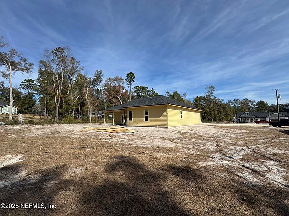 4th image of 4990 SE 10TH Place