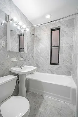 Rented by Metropolitan Equities | media 16