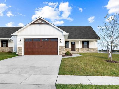 6757 Genesis Way, Bettendorf, IA, 52722