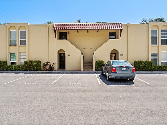 2nd image of 835 18th St APT 106
