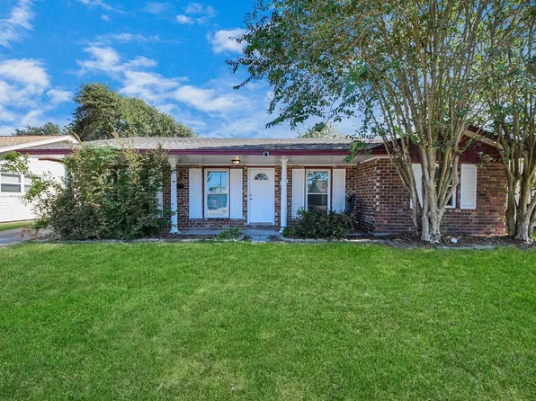 2610 Pine St, Galveston, TX 77551