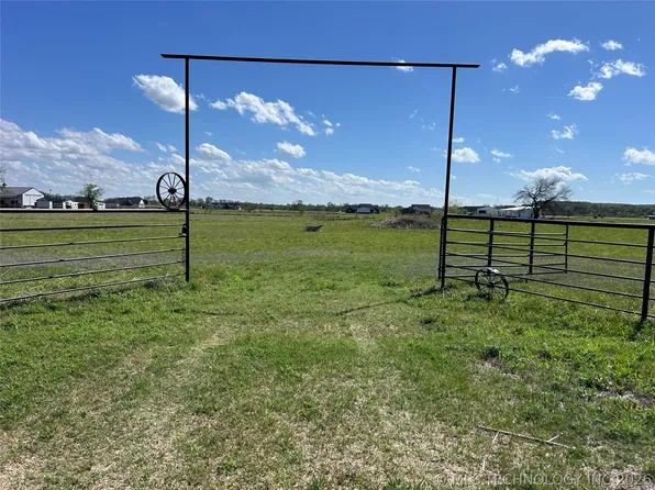 5236 W 181st St S, Mounds, OK 74047