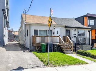 285 Robina Ave, Toronto, ON M6C 3Y9