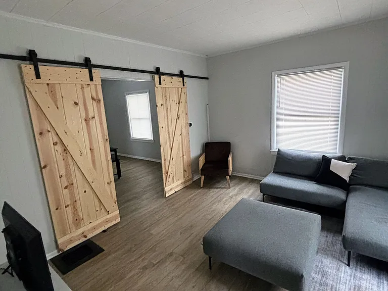 1532 Hamilton Ave NW #4 — Photo 5