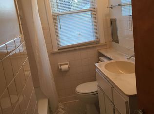 25289 Andover Dr, Dearborn Heights, MI 48125