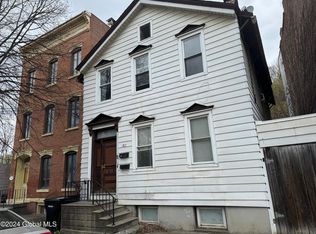 182 Hill St, Troy, NY 12180