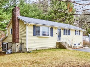 93 Fowler Rd, Lowell, MA 01854