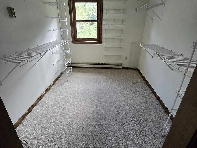 35 N Lowell Rd — Photo 24