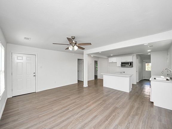 2nd image of 7004 Conley St