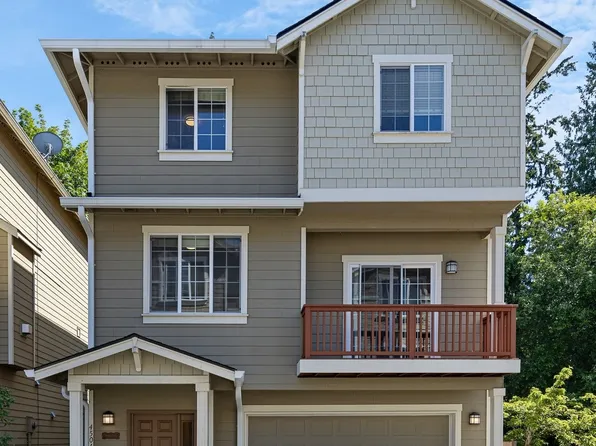 4504 152nd Place SW, Lynnwood, WA 98087