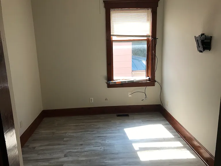 428 E Chestnut St #2 — Photo 4